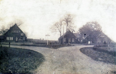 Driesprong naar Oosterwolde-Haulerdiek  ± 1930