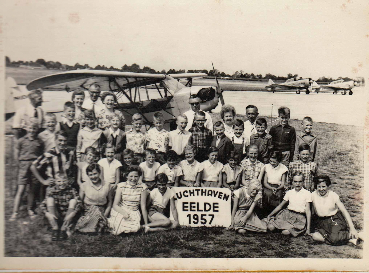 Klassefoto (77) Schoolreisje 1957 Eelde